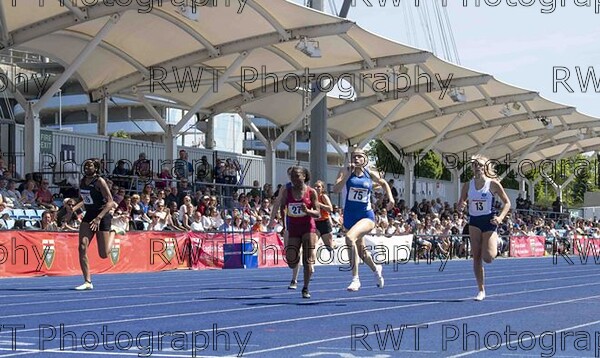 m Snr-Girls-200-Final,-English-Schools -Track-&-Field-Champs-20223667- -4129