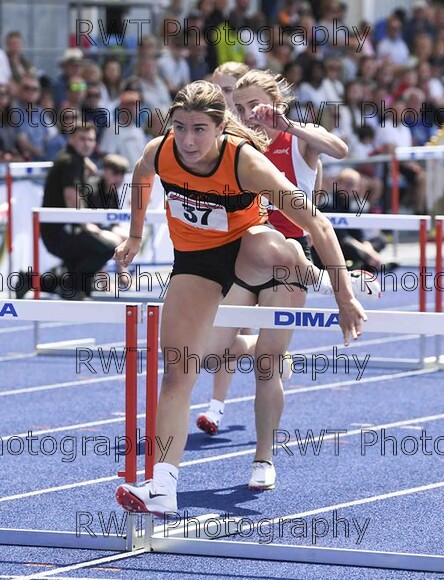 m Snr-Girls-100-Hurdles-Final,-English-Schools -Track-&-Field-Champs-20223667- -4195