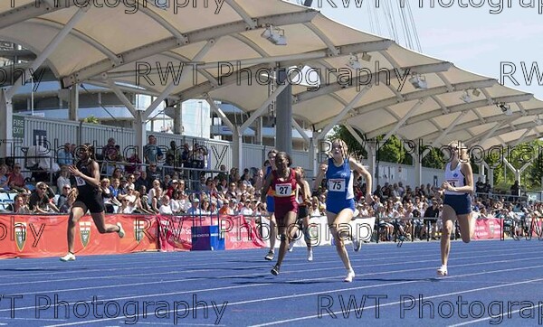 m Snr-Girls-200-Final,-English-Schools -Track-&-Field-Champs-20223667- -4128