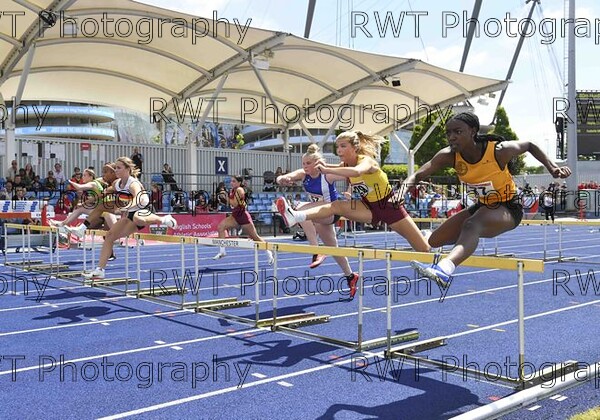 m IG-80m-Hurdles,-English-Schools -Track-&-Field-Champs-20223667- -5612